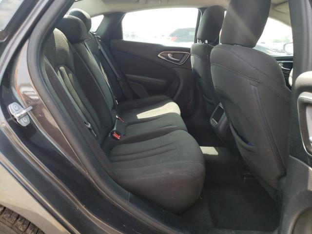 Photo 6 from auction – 2016 CHRYSLER 200 LIMITE with VIN 1C3CCCAB1GN169368