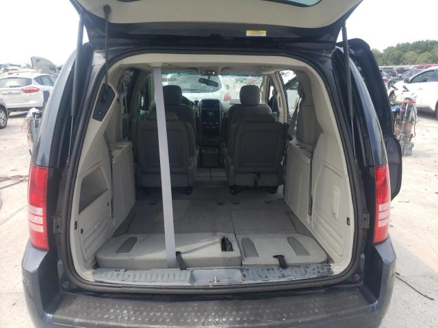 Photo 9 from auction – 2008 CHRYSLER TOWN & COU with VIN 2A8HR54PX8R653216