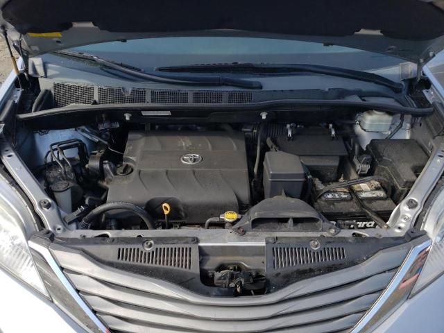 Photo 7 from auction – 2012 TOYOTA SIENNA XLE with VIN 5TDYK3DC0CS196963