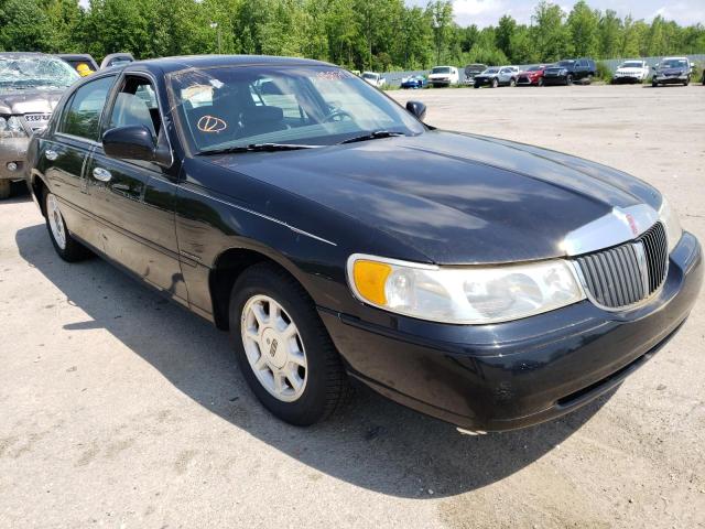 LINCOLN TOWN CAR S 2001 with VIN 1LNHM82W91Y684875 - Photo from auction