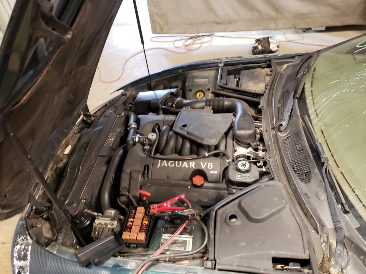 Photo 7 from auction – 2002 JAGUAR XK8 with VIN SAJDA42C92NA29374