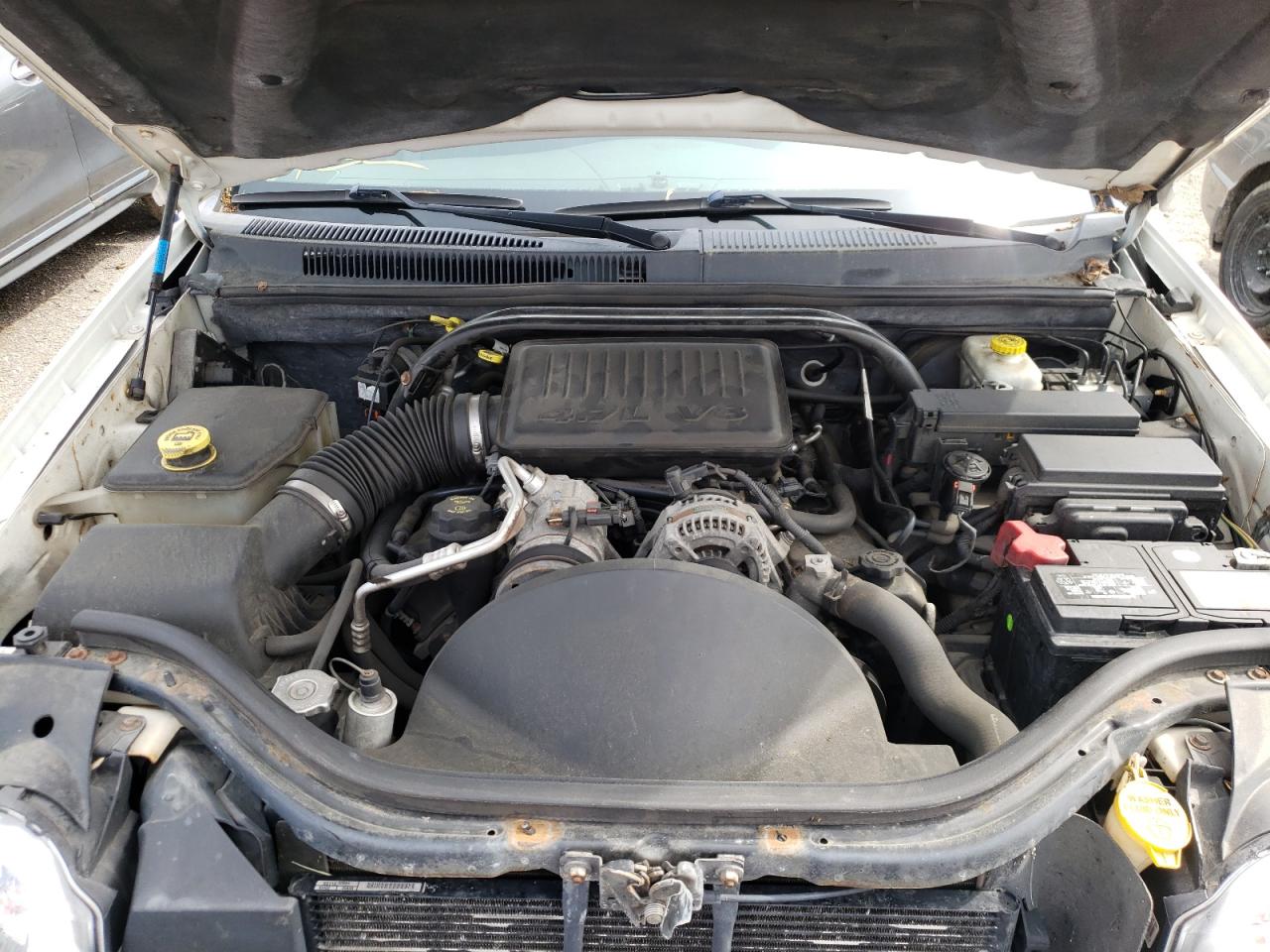Photo 7 from auction – 2005 JEEP GRAND CHER with VIN 1J4HR48N15C632540