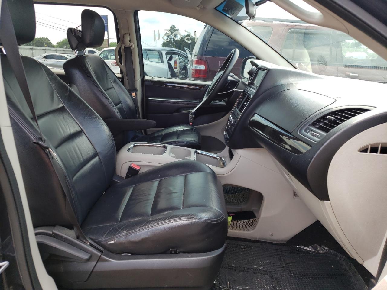 Photo 5 from auction – 2013 DODGE GRAND CARA with VIN 2C4RDGCG7DR624211