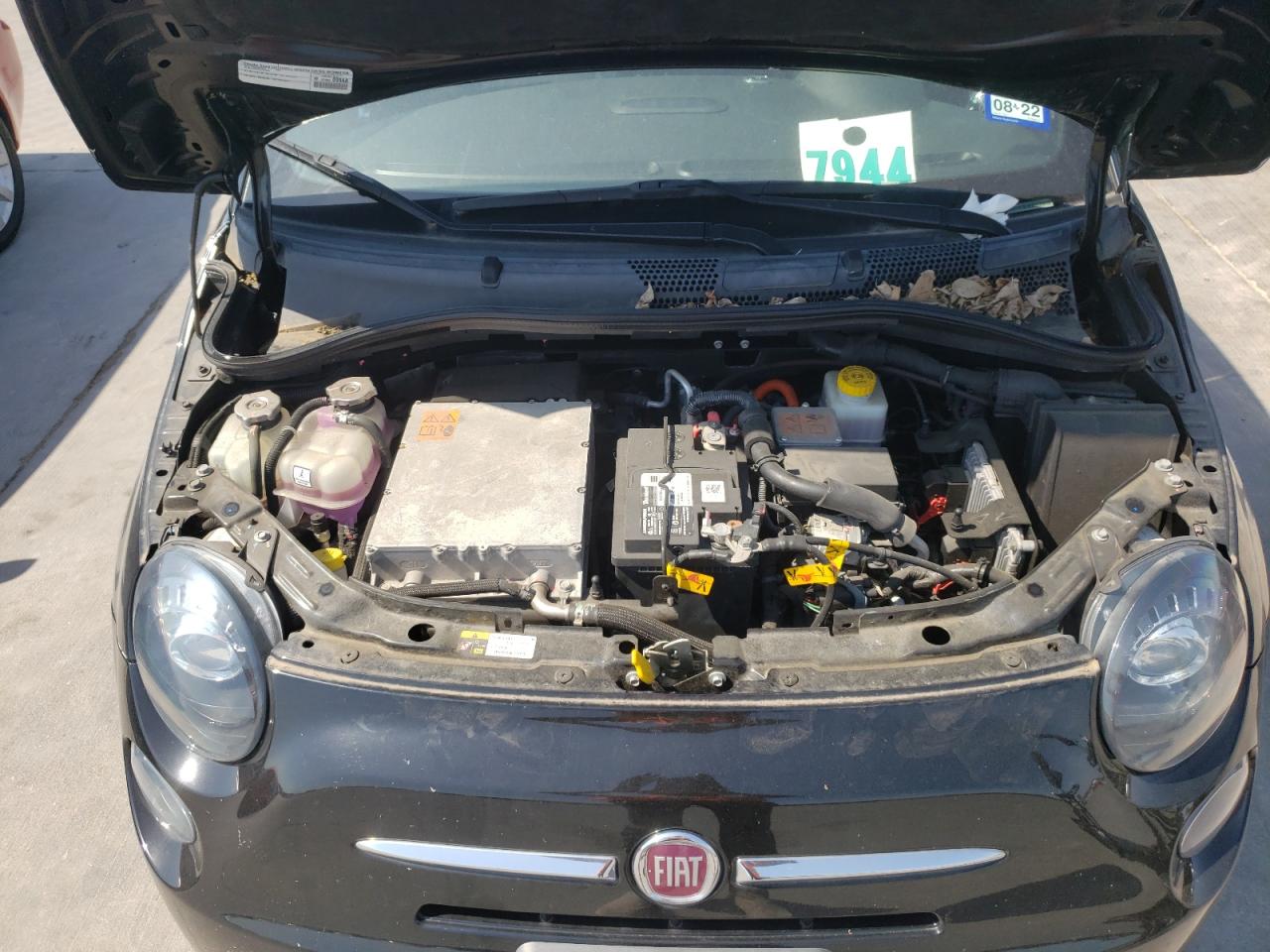 Photo 7 from auction – 2015 FIAT 500 ELECTR with VIN 3C3CFFGE1FT594131