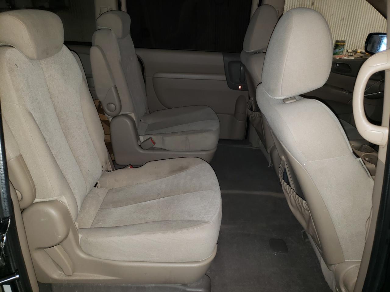 Photo 6 from auction – 2010 KIA SEDONA LX with VIN KNDMG4C36A6345199