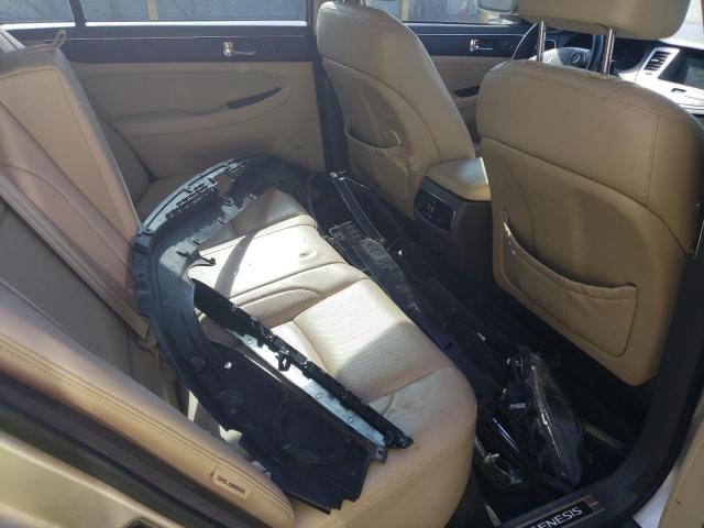 Foto 6 de la subasta – 2010 HYUNDAI GENESIS 4. con VIN KMHGC4DF2AU107343
