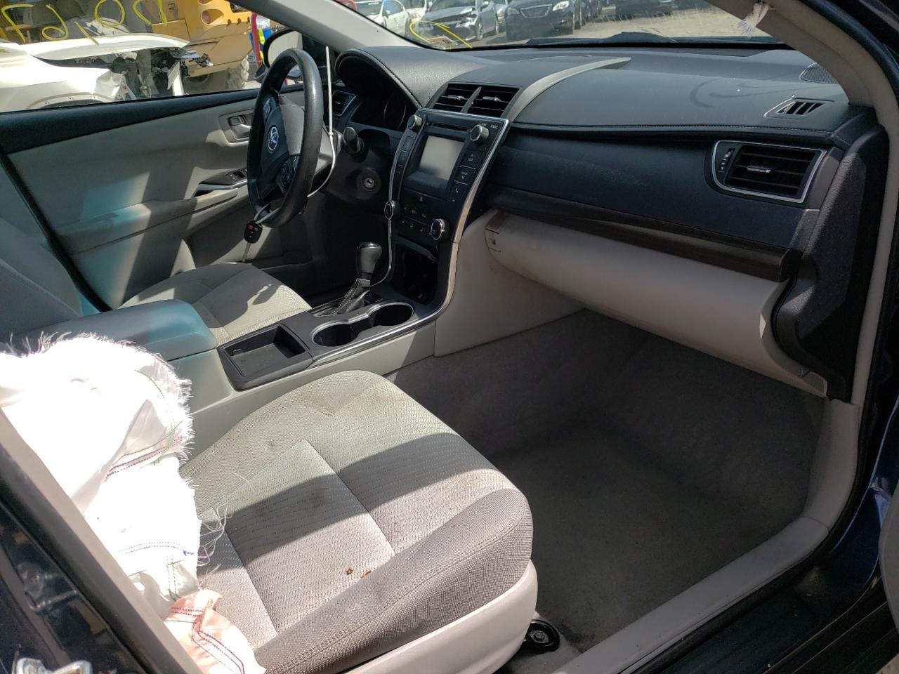 Photo 5 from auction – 2017 TOYOTA CAMRY LE with VIN 4T1BF1FK2HU623352