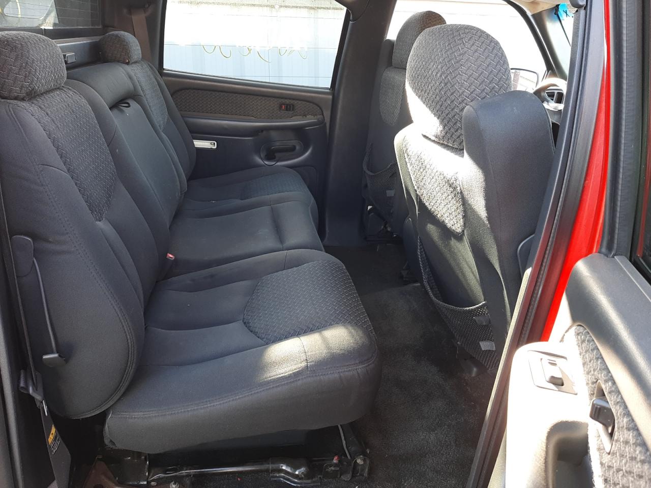 Photo 6 from auction – 2002 CHEVROLET AVALANCHE with VIN 3GNEC13T02G141679