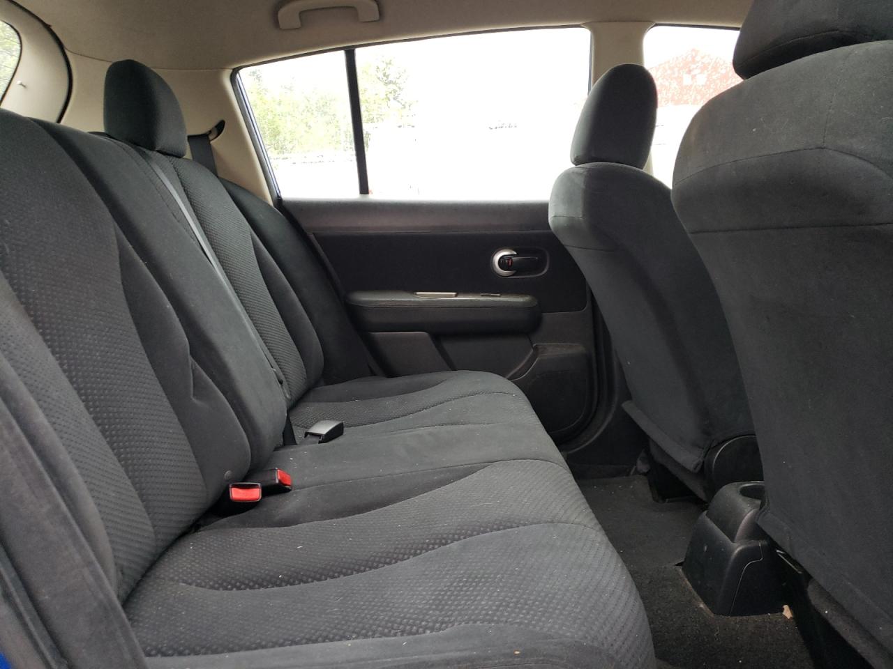 Photo 6 from auction – 2011 NISSAN VERSA S with VIN 3N1BC1CP0BL494920