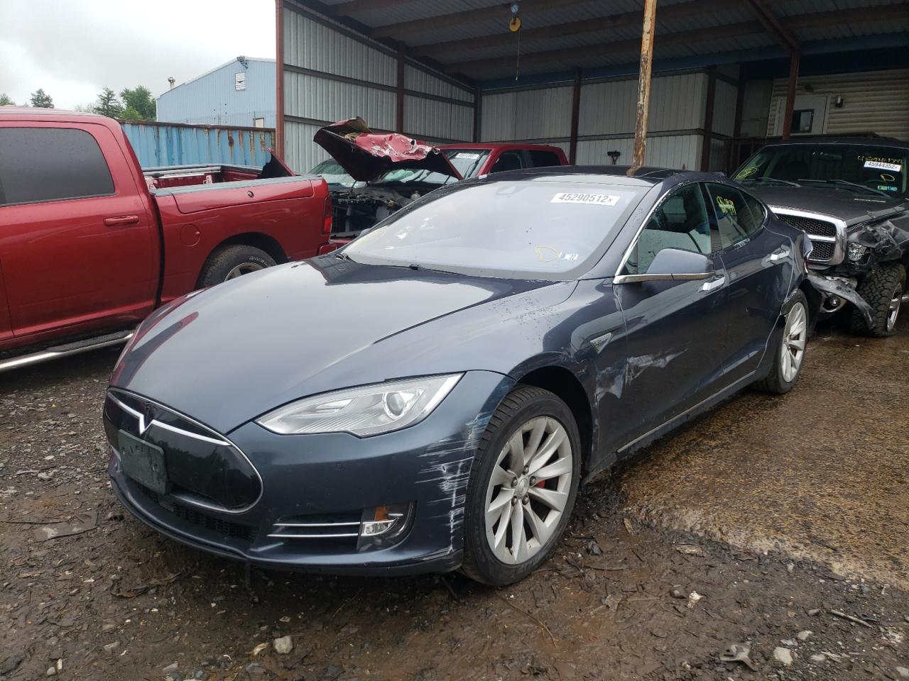 Photo 15 from auction – 2014 TESLA MODEL S with VIN 5YJSA1H22EFP65463