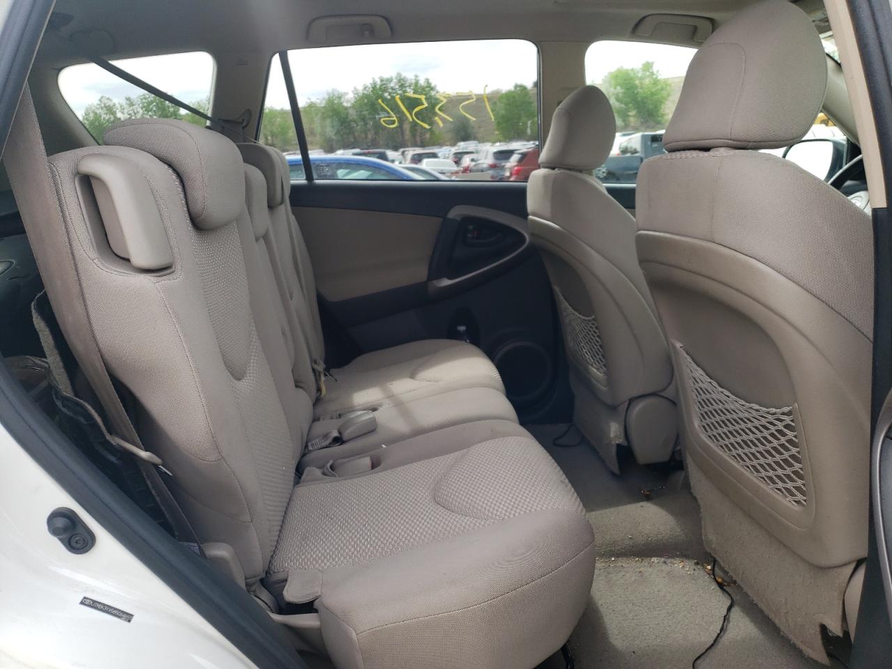 Photo 6 from auction – 2008 TOYOTA RAV4 LIMIT with VIN JTMBK31V585064693