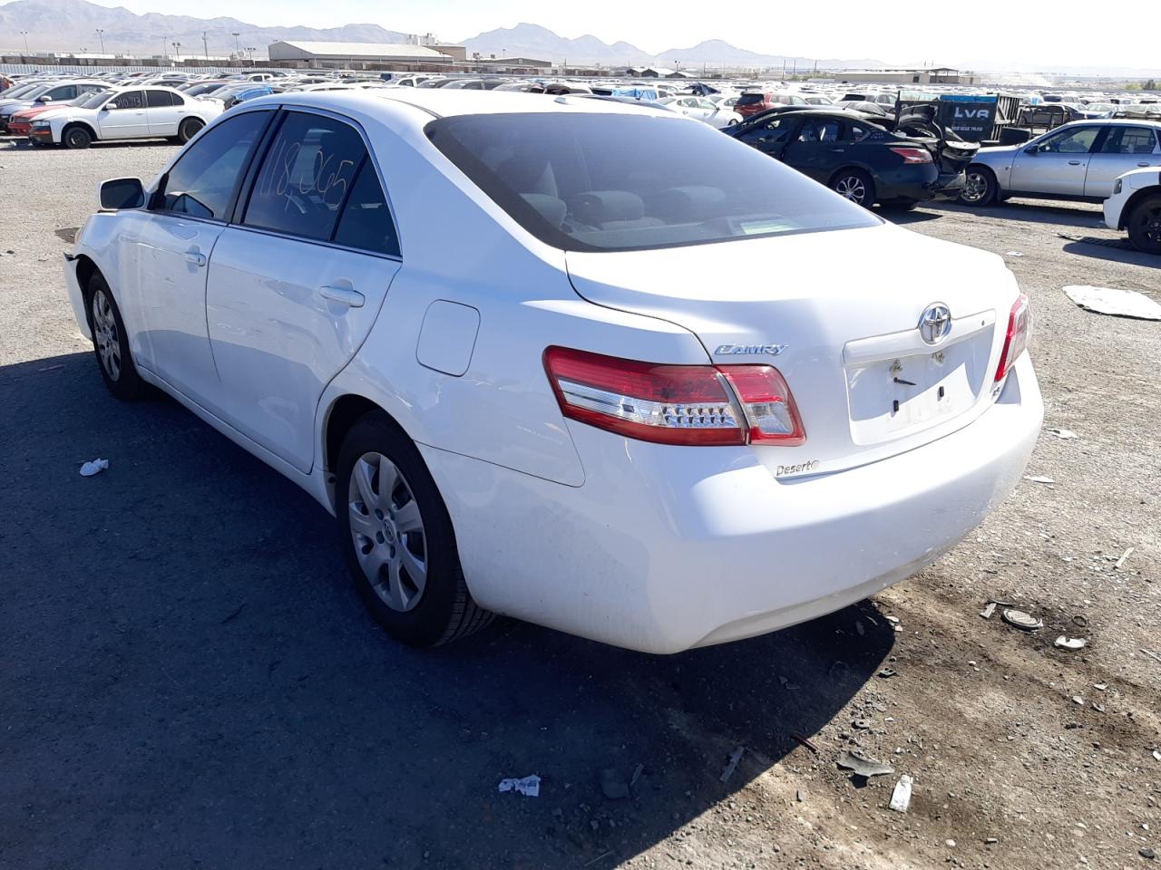 Photo 3 from auction – 2010 TOYOTA CAMRY BASE with VIN 4T4BF3EK8AR056217