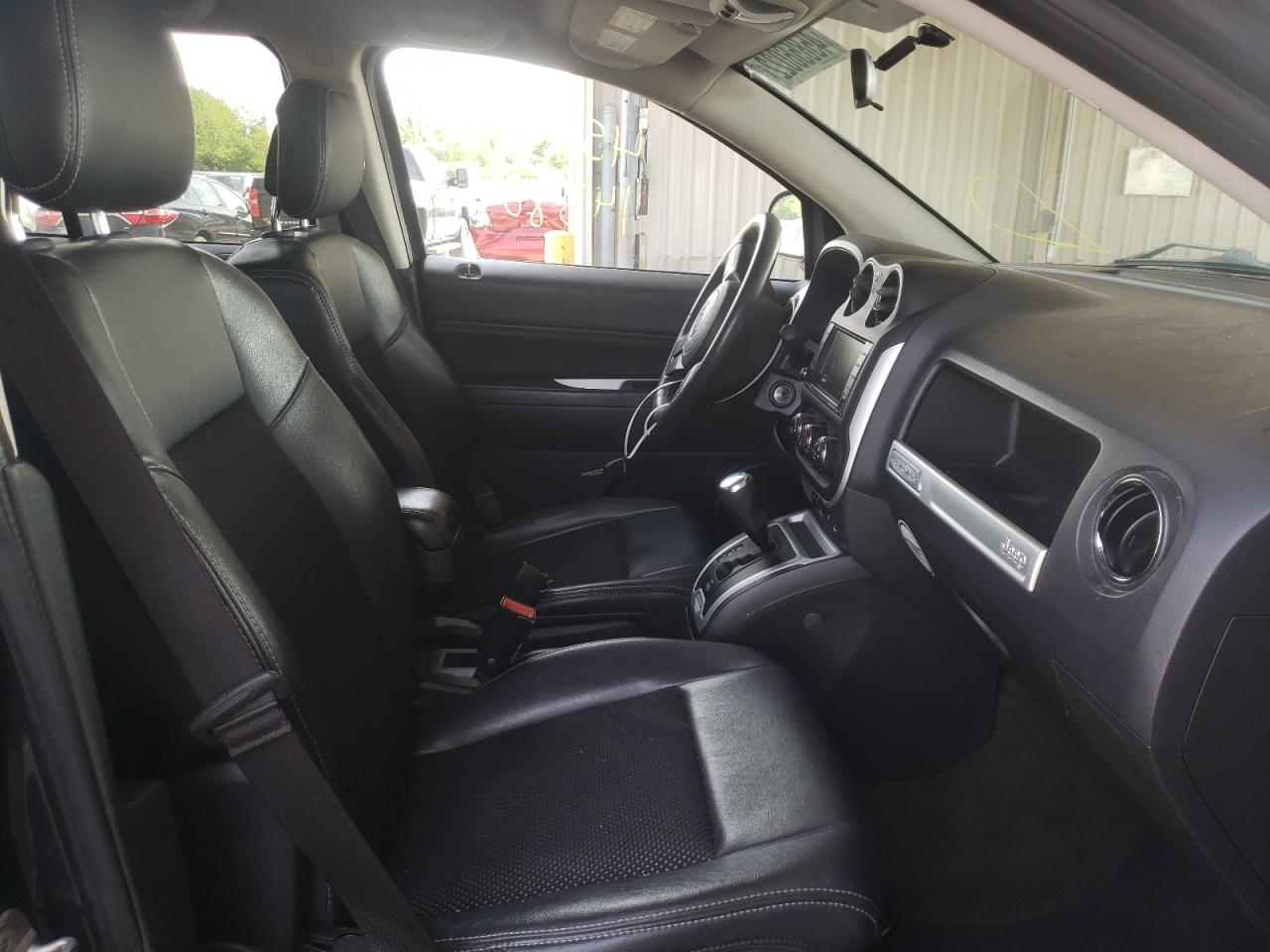 Photo 5 from auction – 2014 JEEP COMPASS LA with VIN 1C4NJCEB9ED628878