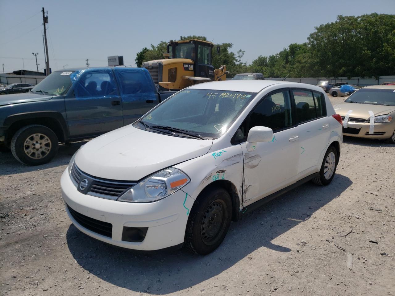 Photo 2 from auction – 2008 NISSAN VERSA S with VIN 3N1BC13E58L371296