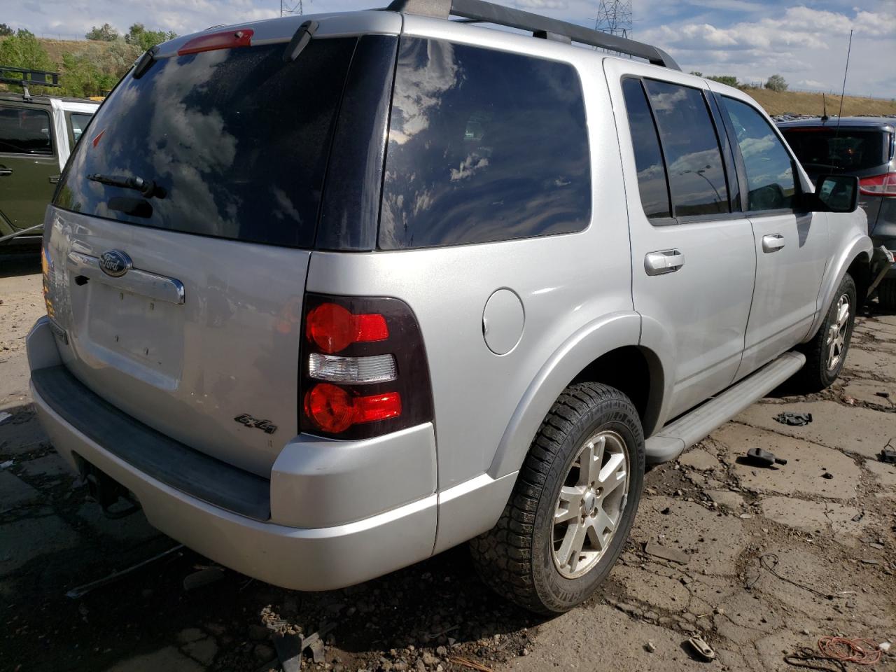 Photo 4 from auction – 2010 FORD EXPLORER X with VIN 1FMEU7DE7AUA36542