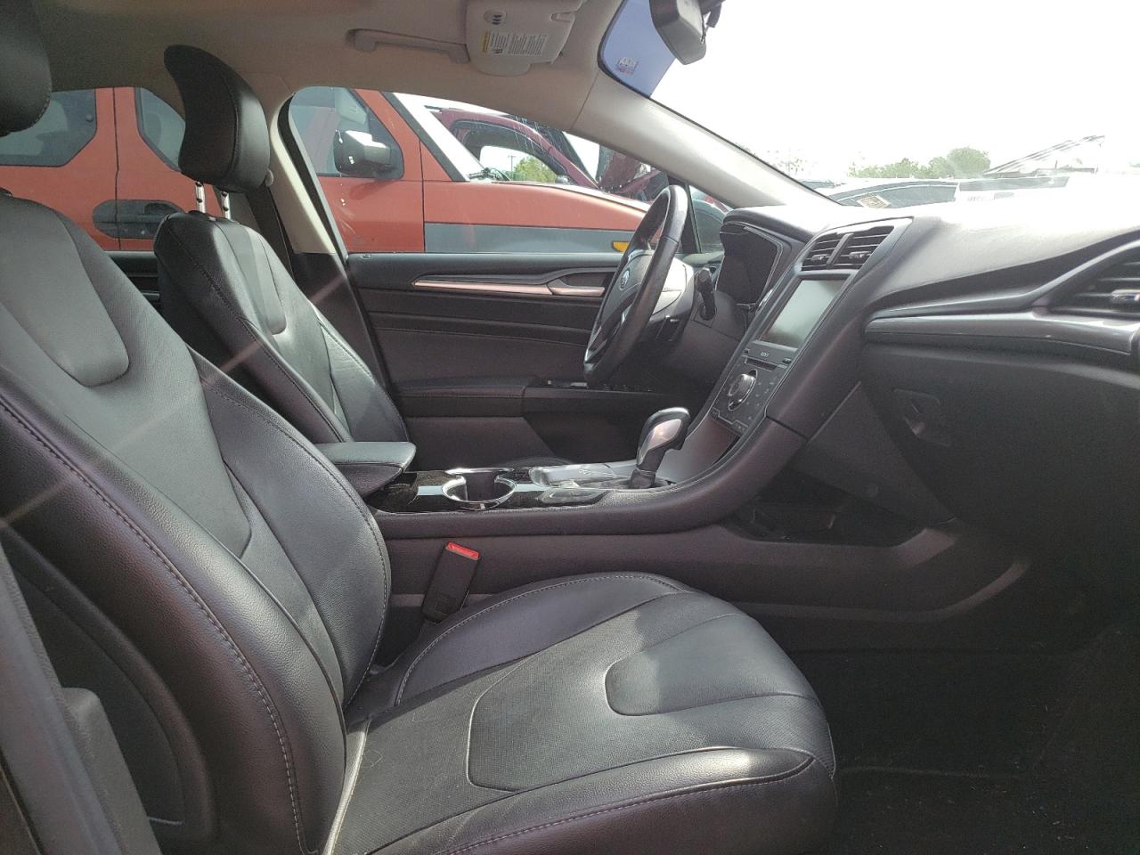 Photo 5 from auction – 2015 FORD FUSION TIT with VIN 3FA6P0K98FR274515