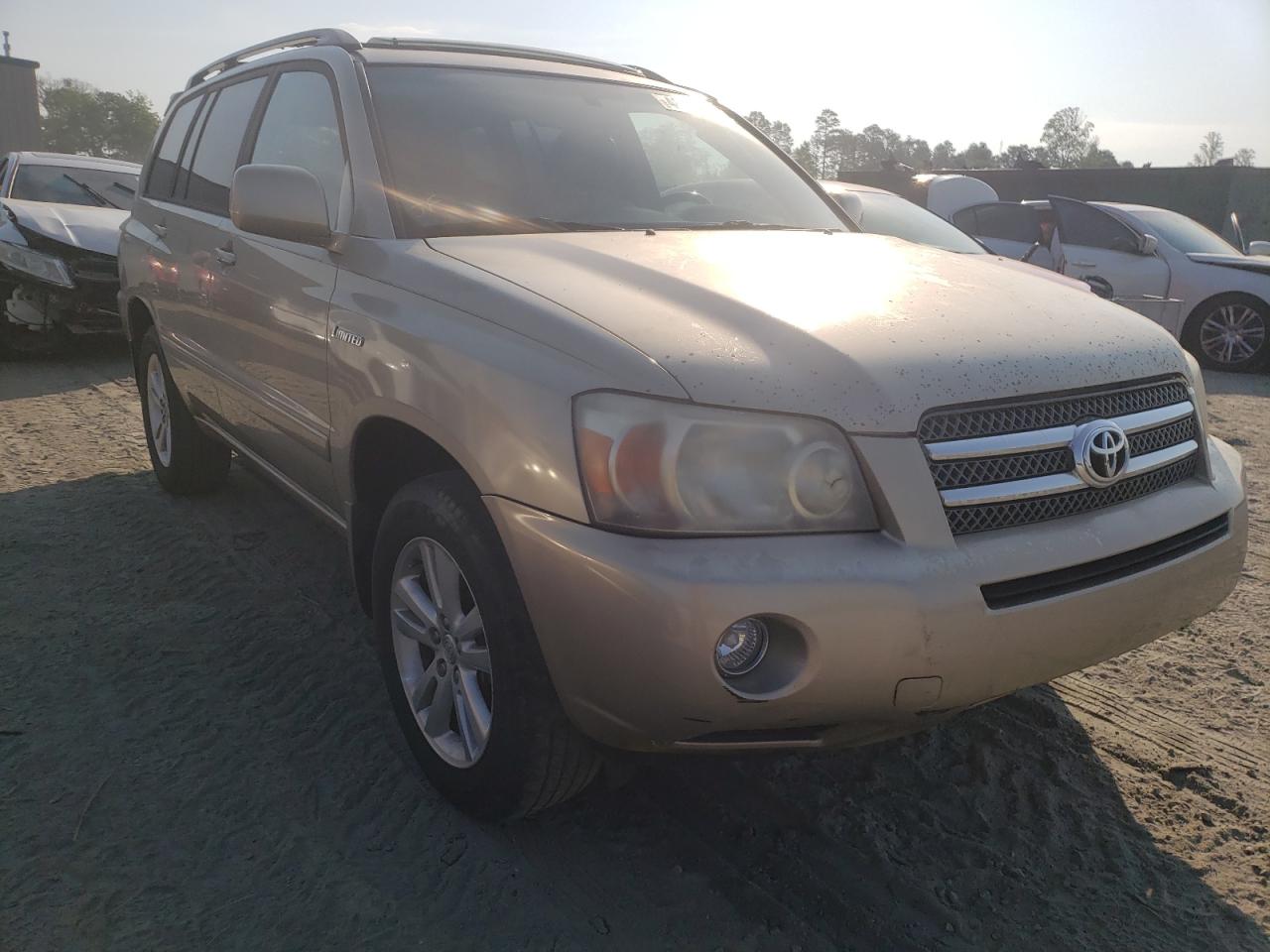 TOYOTA HIGHLANDER 2006 with VIN JTEDW21A960003681 - Photo from auction