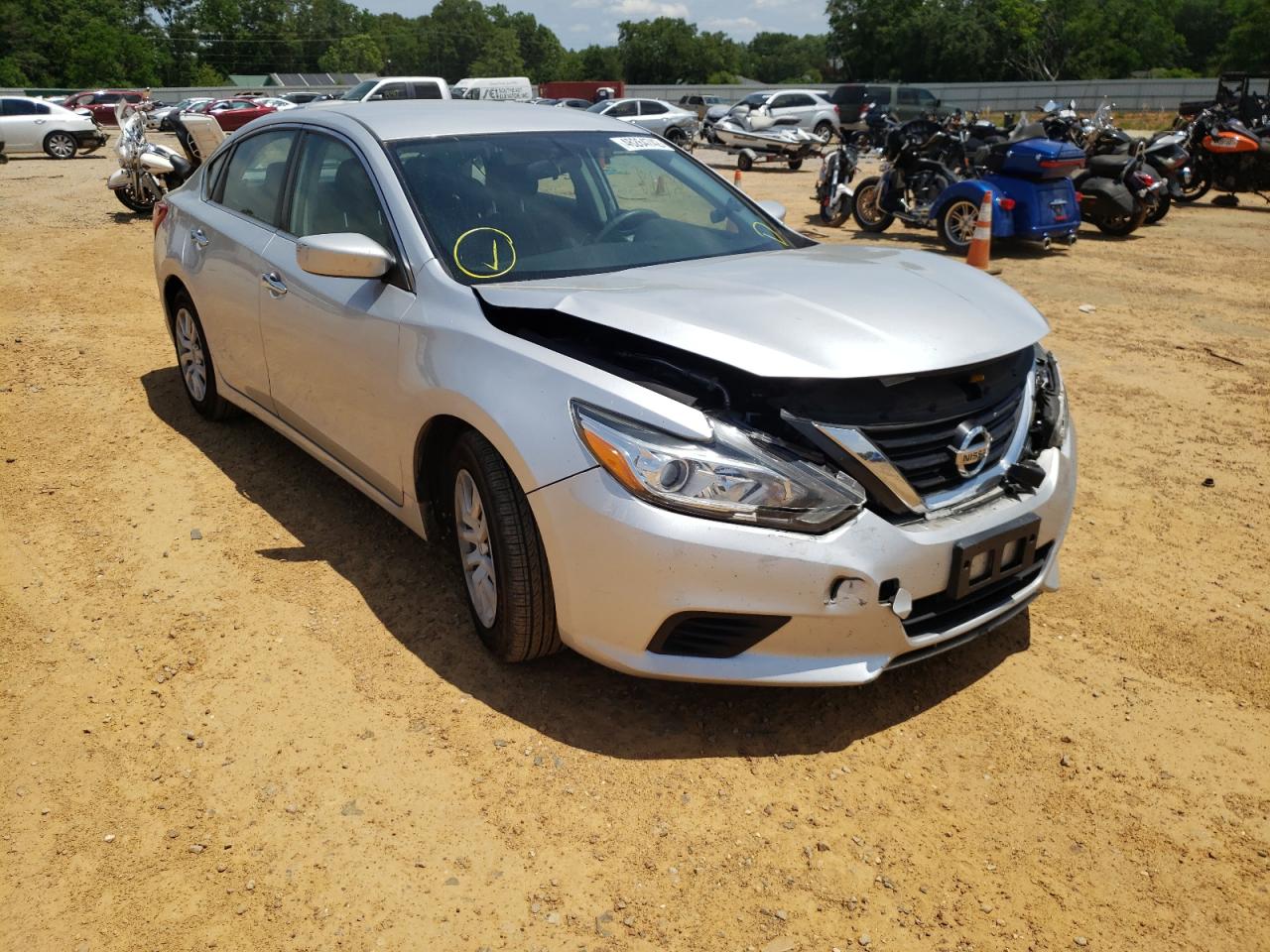 NISSAN ALTIMA 2.5 2018 with VIN 1N4AL3AP3JC217041 - Photo from auction