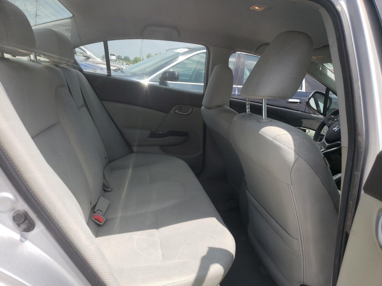 Photo 6 from auction – 2012 HONDA CIVIC LX with VIN 19XFB2F54CE099050