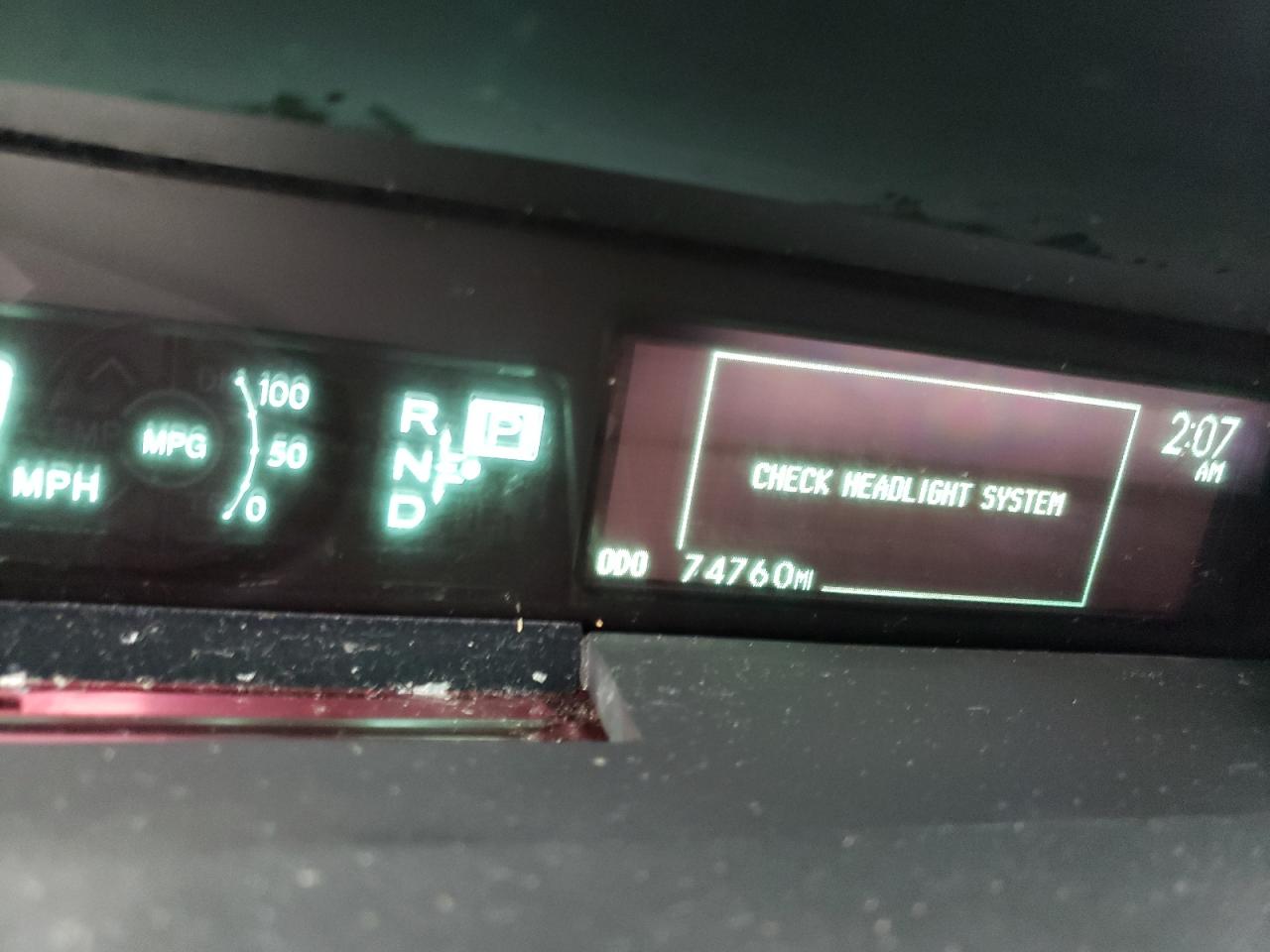 Photo 8 from auction – 2015 TOYOTA PRIUS with VIN JTDKN3DUXF1967470