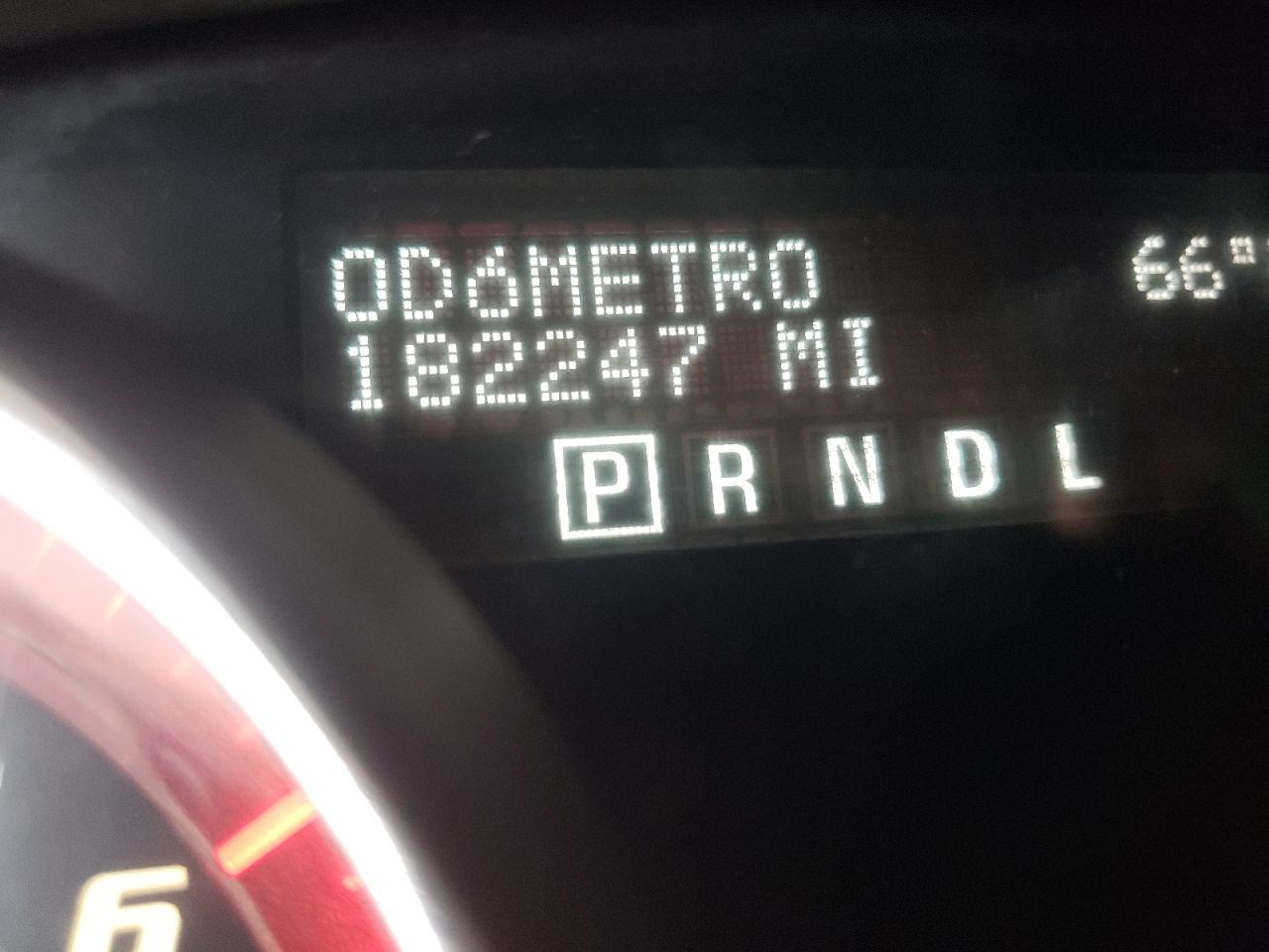 Photo 8 from auction – 2010 GMC ACADIA SLE with VIN 1GKLVLED8AJ173020