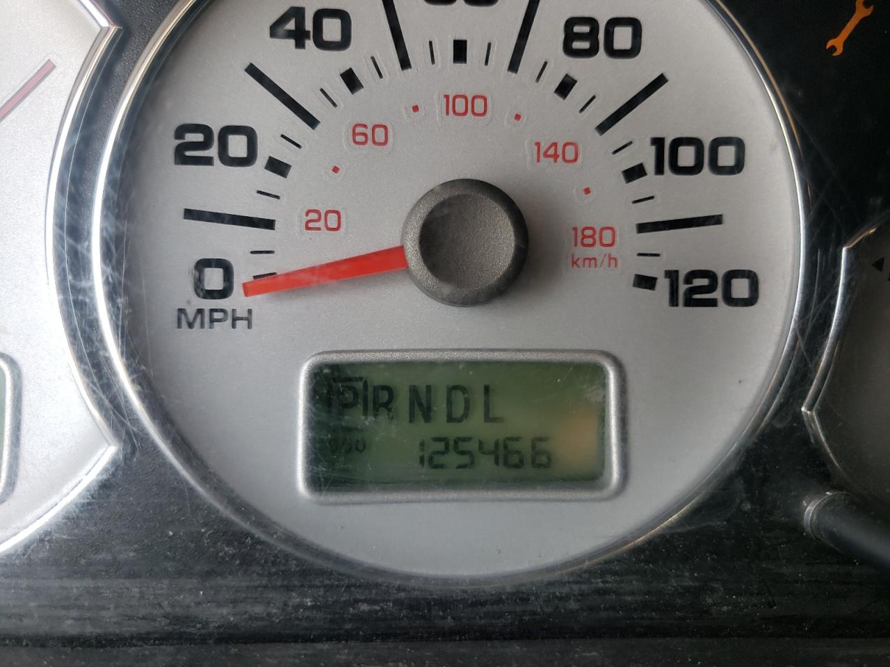 Photo 8 from auction – 2006 FORD ESCAPE HEV with VIN 1FMCU95H16KB20998