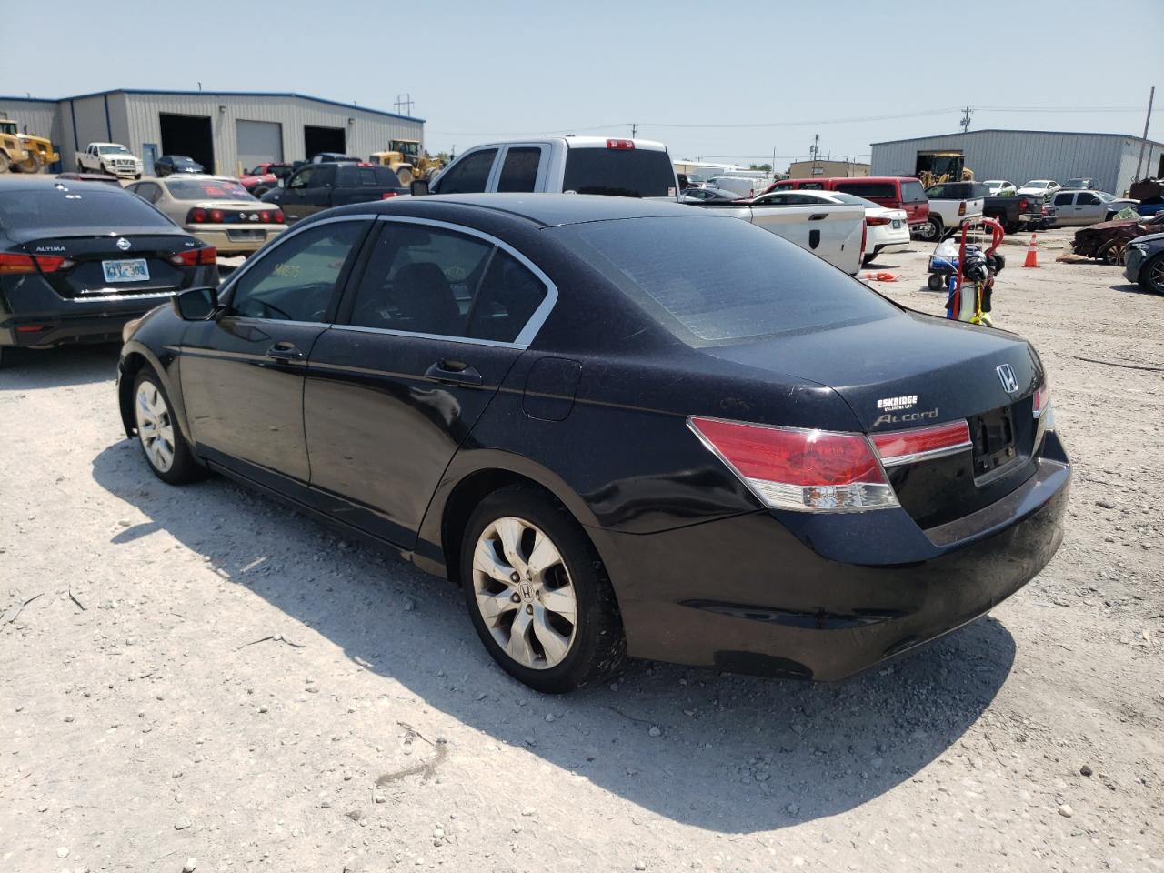 Photo 3 from auction – 2011 HONDA ACCORD LX with VIN 1HGCP2F3XBA094411