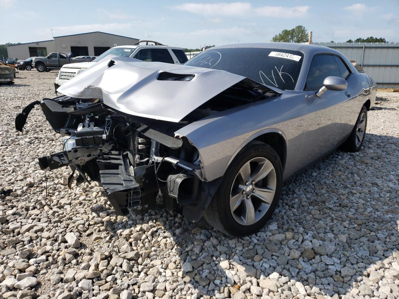 Photo 2 from auction – 2018 DODGE CHALLENGER with VIN 2C3CDZAG3JH144824