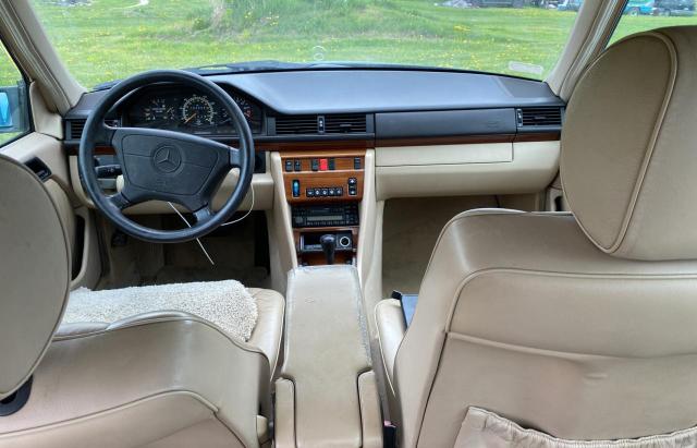 Photo 4 from auction – 1995 MERCEDES-BENZ E 320 BASE with VIN WDBEA32E5SC162378