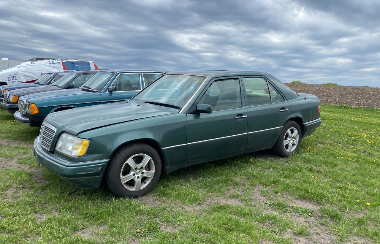 Photo 20 from auction – 1995 MERCEDES-BENZ E 320 BASE with VIN WDBEA32E5SC162378