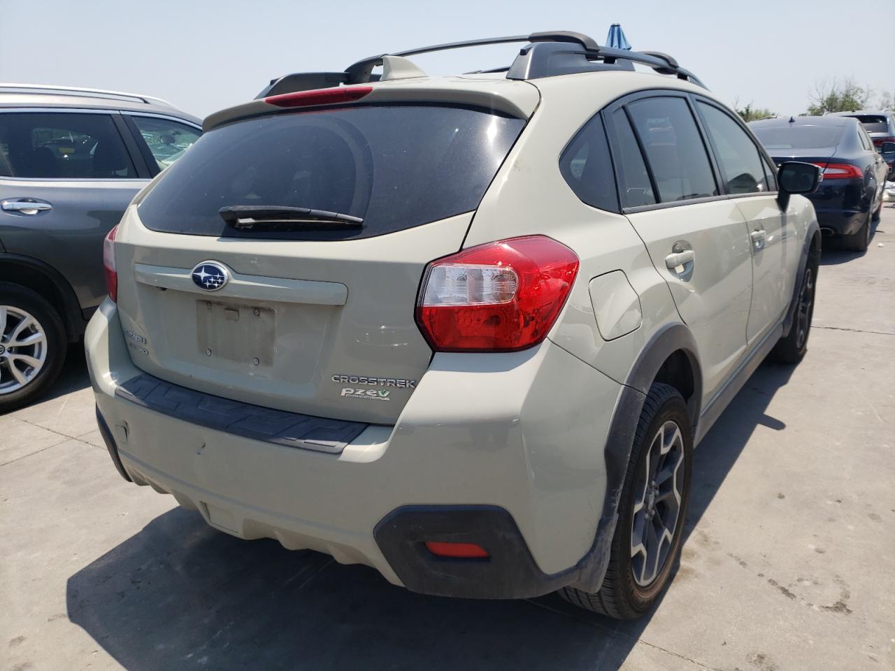 Photo 4 from auction – 2016 SUBARU CROSSTREK with VIN JF2GPANC8G8219935