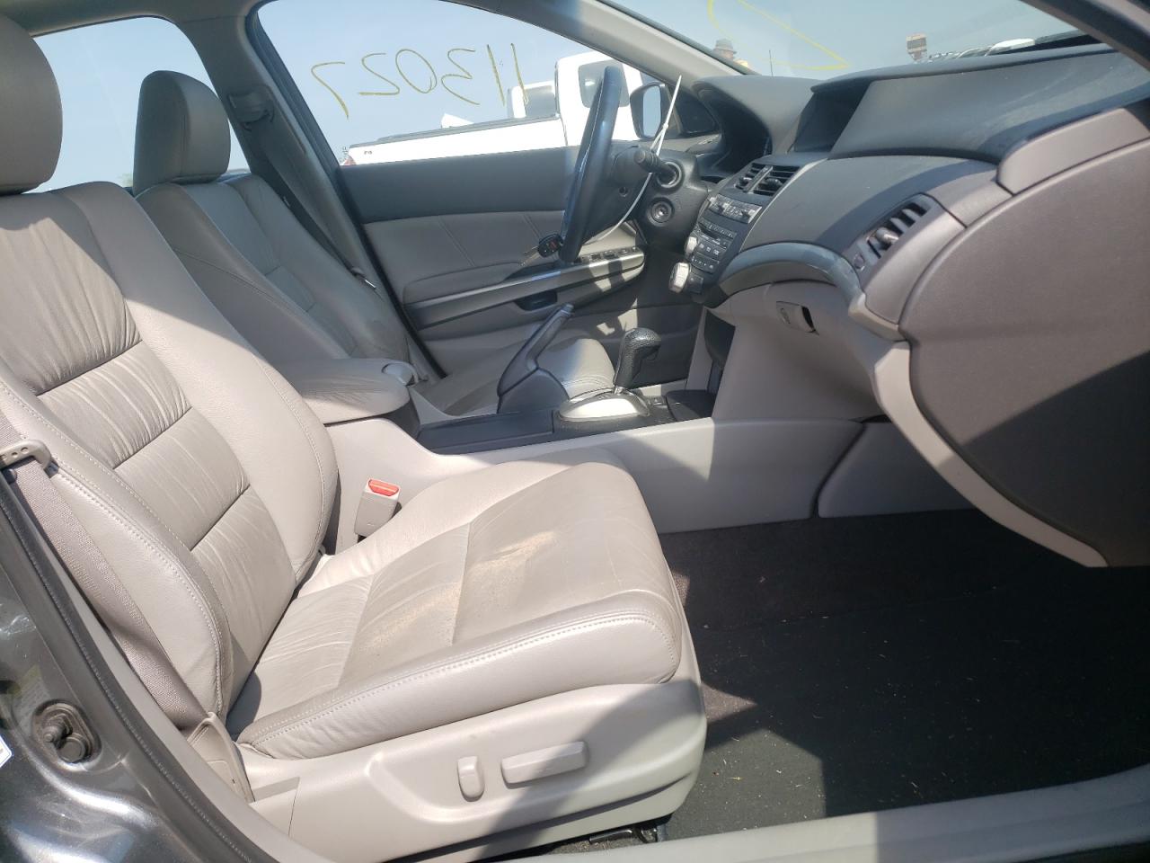 Photo 5 from auction – 2010 HONDA ACCORD EXL with VIN 5KBCP3F82AB009102