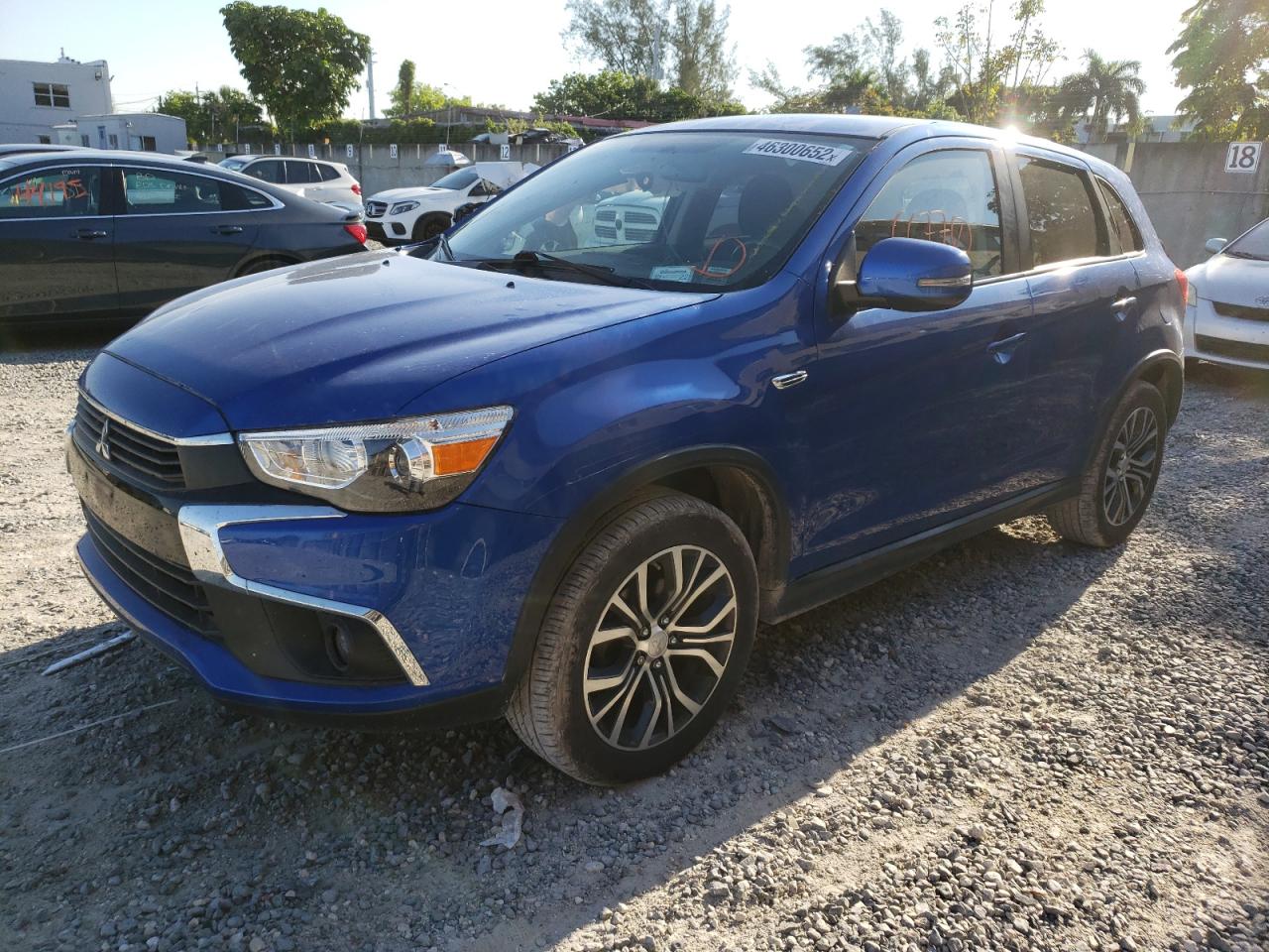 Photo 2 from auction – 2017 MITSUBISHI OUTLANDER with VIN JA4AR3AUXHZ005530