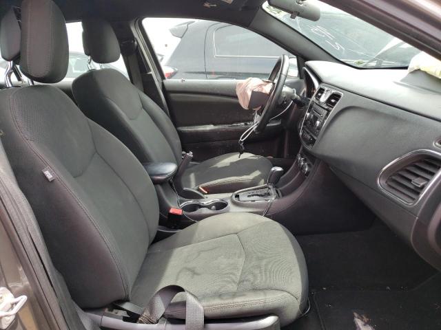Photo 5 from auction – 2012 CHRYSLER 200 TOURIN with VIN 1C3CCBBBXCN131379