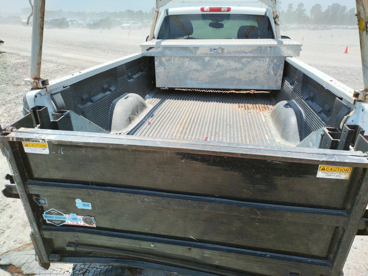 صورة رقم 6 من المزاد - 2007 CHEVROLET SILVERADO مع VIN 1GCHC24K47E506817