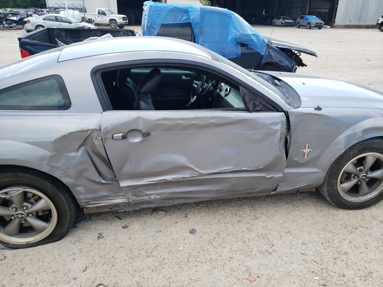 Photo 9 from auction – 2006 FORD MUSTANG with VIN 1ZVFT80N665209697