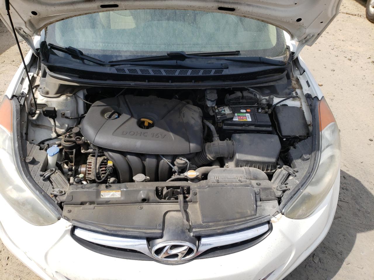 Photo 7 from auction – 2012 HYUNDAI ELANTRA GL with VIN 5NPDH4AEXCH138809