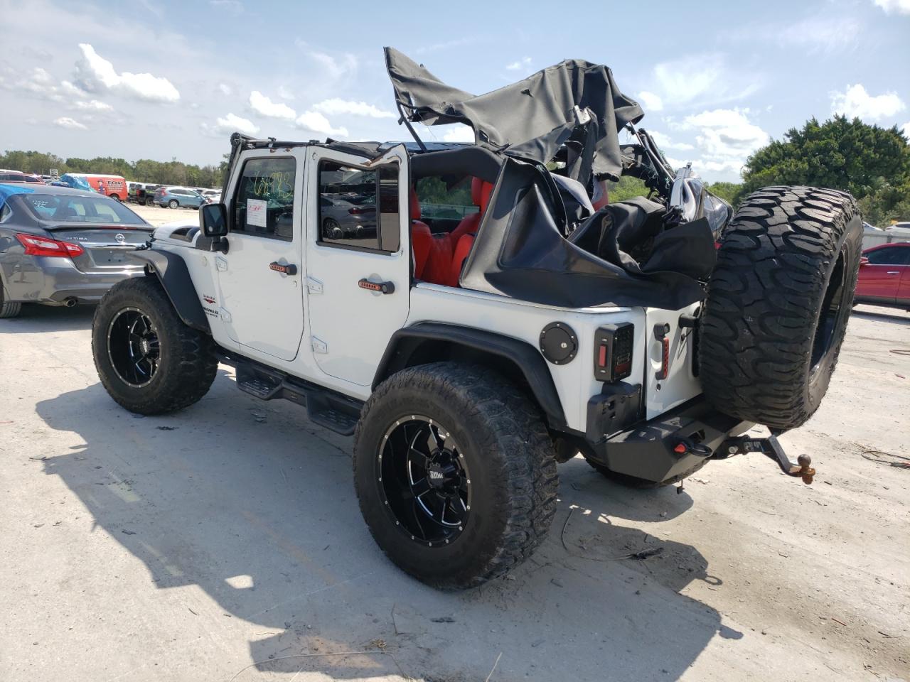 Photo 3 from auction – 2017 JEEP WRANGLER U with VIN 1C4BJWEG7HL590075
