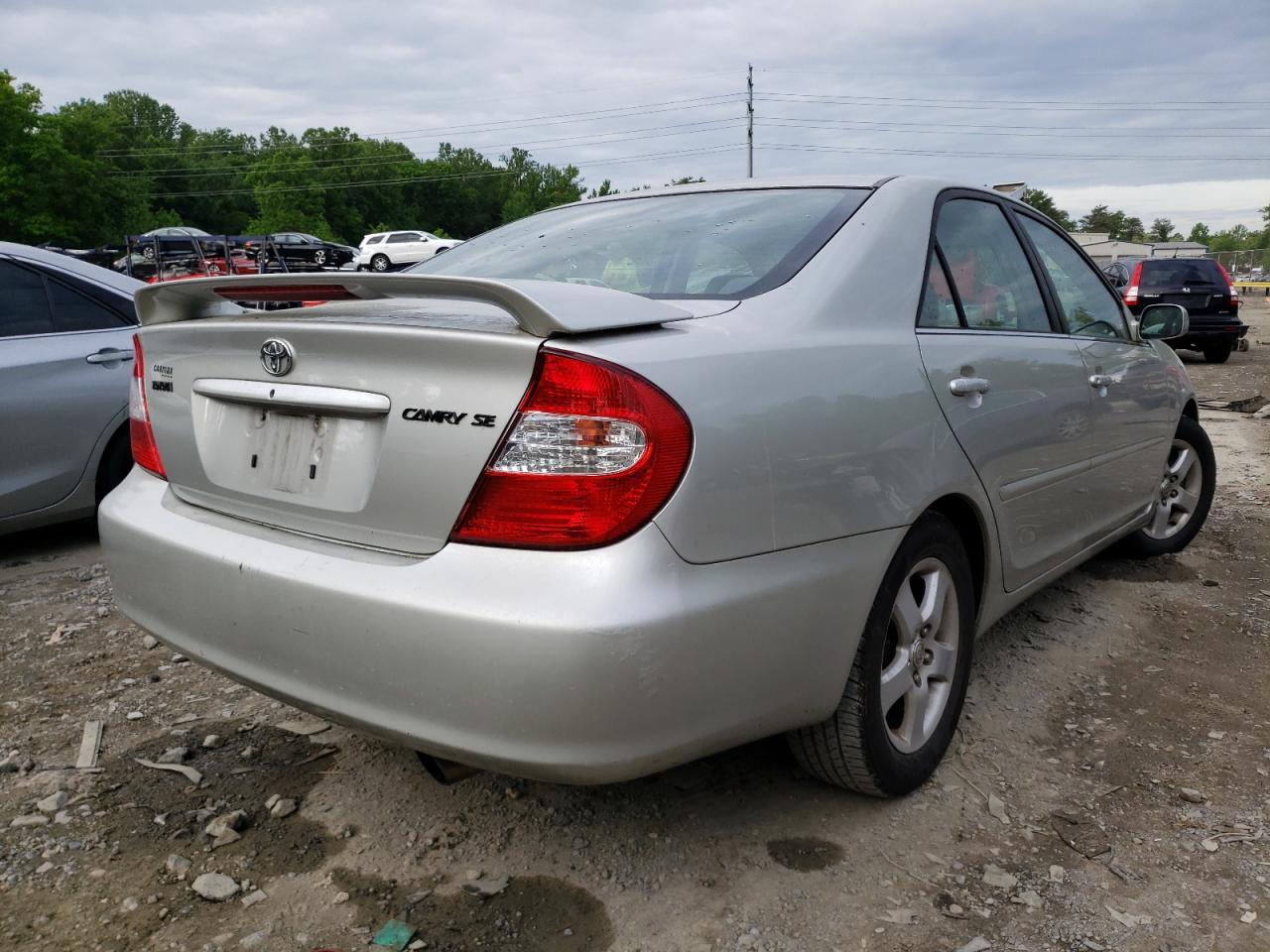 Photo 4 from auction – 2004 TOYOTA CAMRY LE with VIN 4T1BE32K44U271793