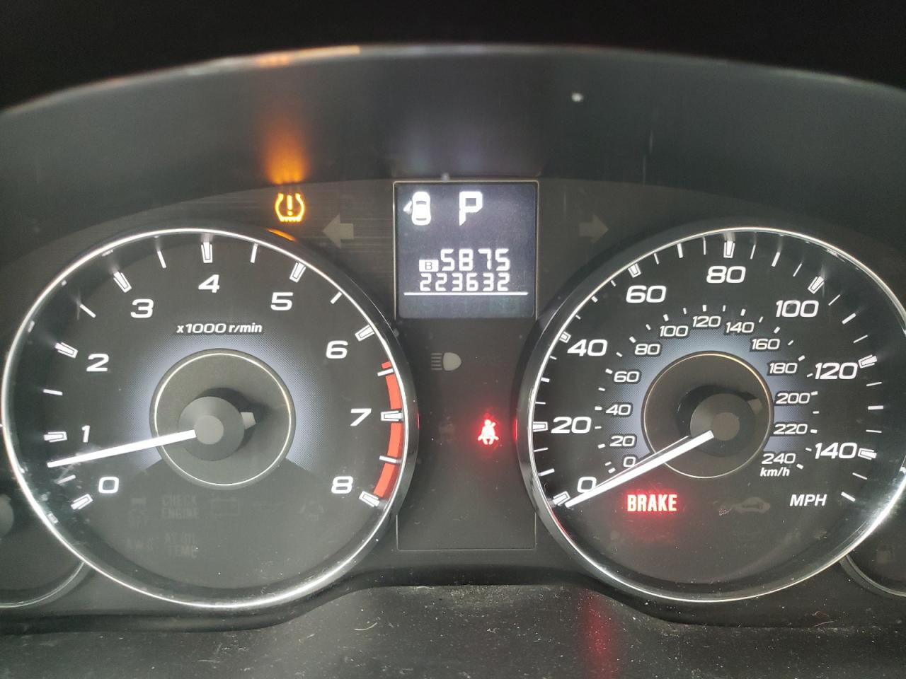 Снимка 8 от търг – 2012 SUBARU OUTBACK 2. с VIN 4S4BRBAC2C3218958