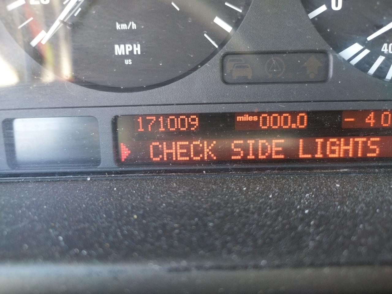 Photo 8 from auction – 2002 BMW 530 I AUTO with VIN WBADT63442CH99695