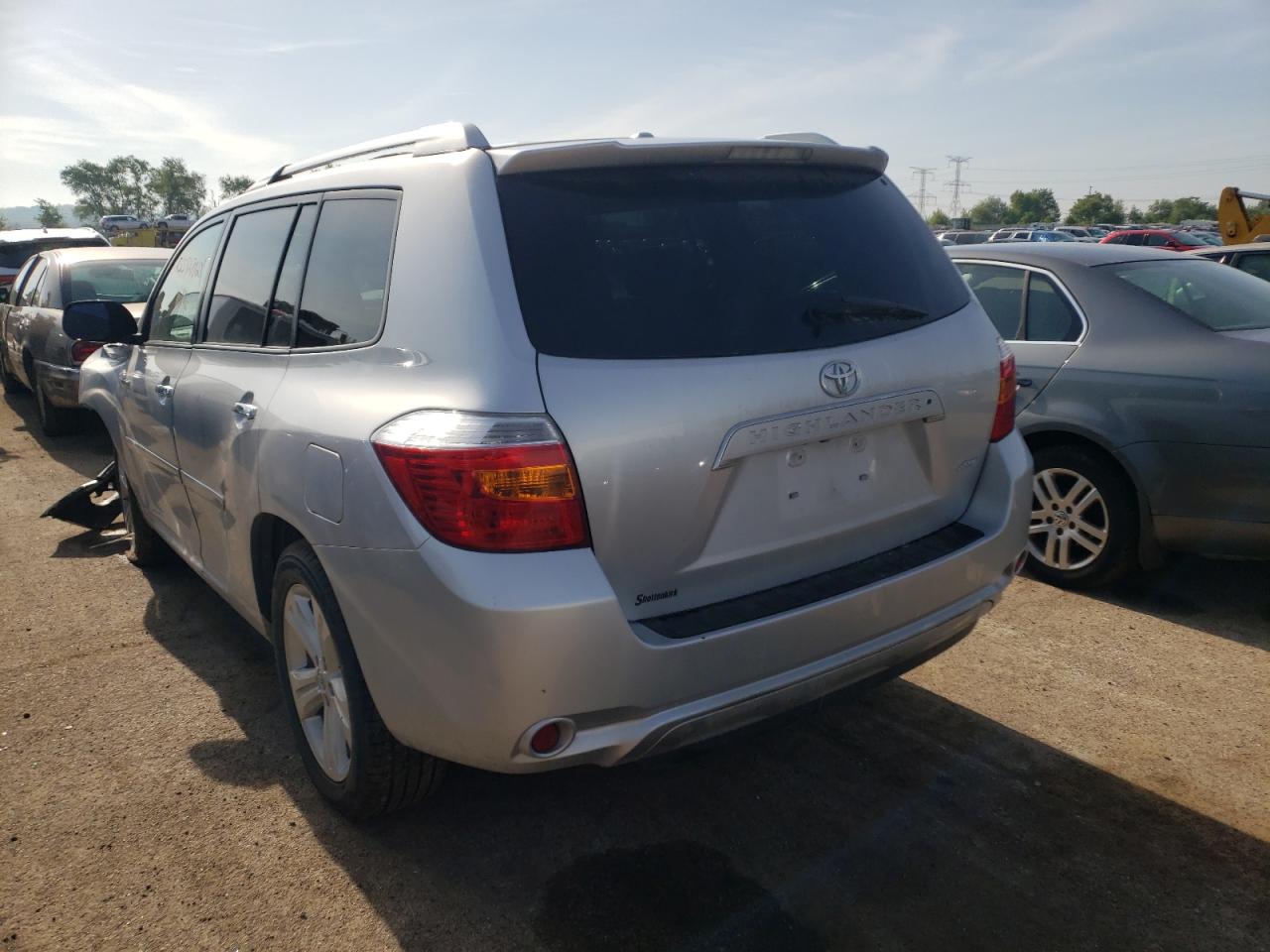 Photo 3 from auction – 2010 TOYOTA HIGHLANDER with VIN 5TDDK3EH1AS027119