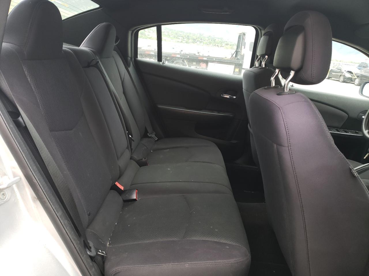 Photo 6 from auction – 2012 CHRYSLER 200 LX with VIN 1C3CCBAB7CN318449