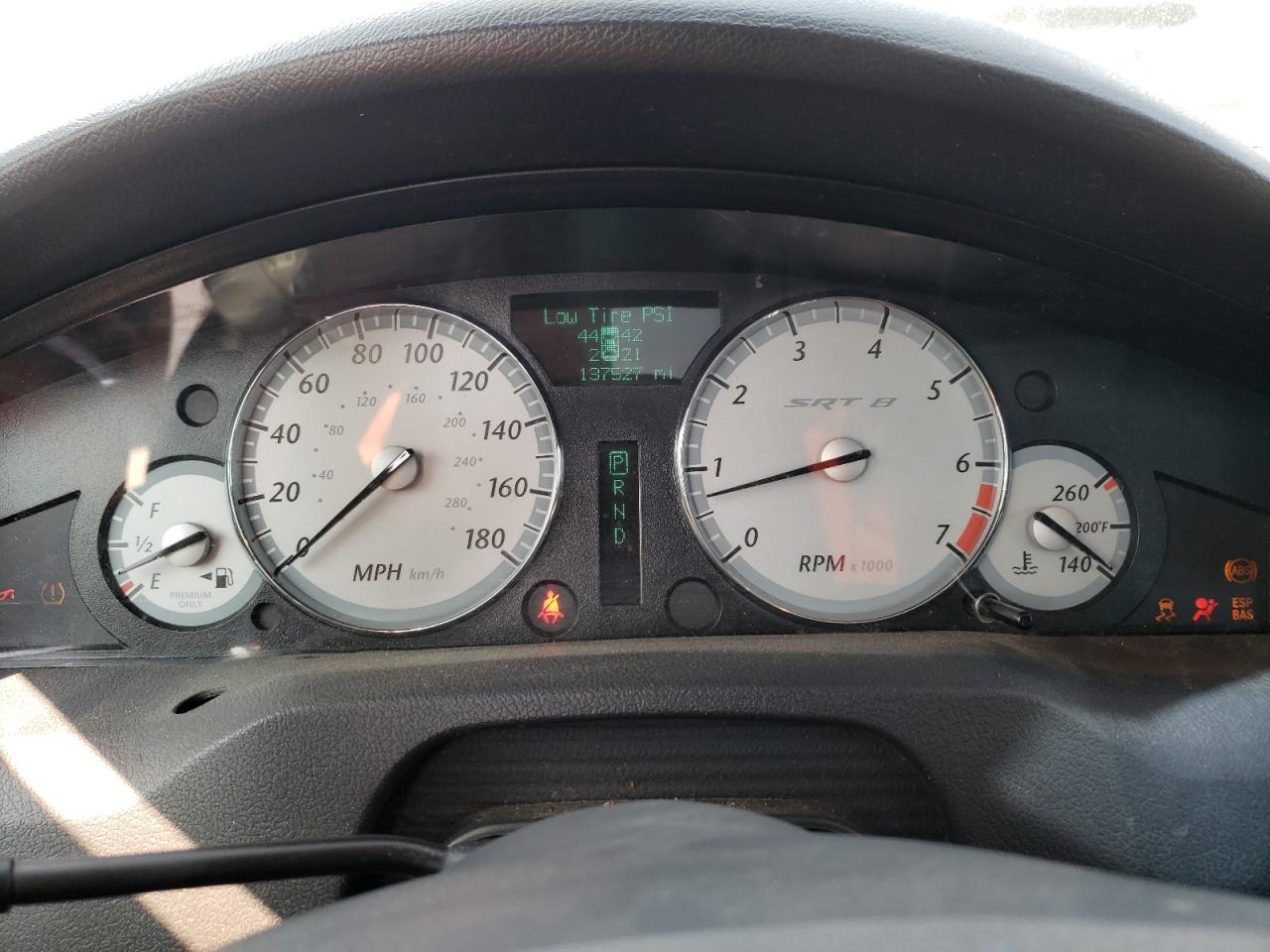 Photo 8 from auction – 2006 CHRYSLER 300C SRT-8 with VIN 2C3LA73W46H249378