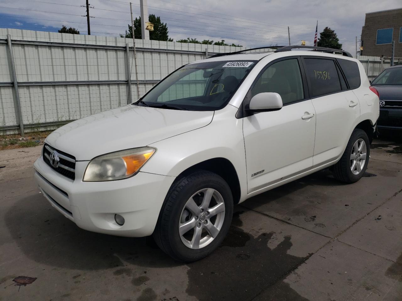 Photo 2 from auction – 2008 TOYOTA RAV4 LIMIT with VIN JTMBK31V585064693