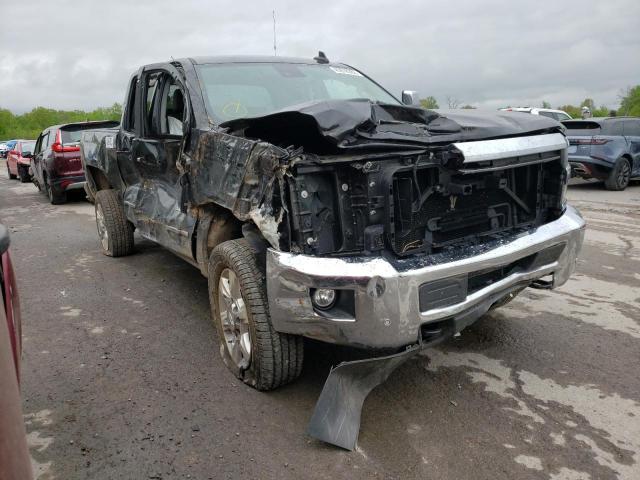 CHEVROLET SILVERADO 2018 with VIN 1GC2KWEGXJZ211182 - Photo from auction