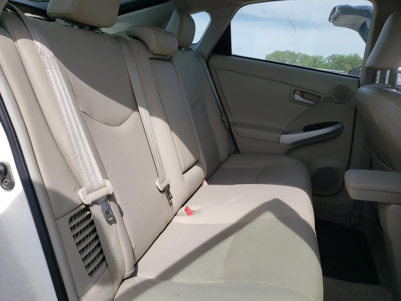 Photo 6 from auction – 2010 TOYOTA PRIUS with VIN JTDKN3DU7A0214087