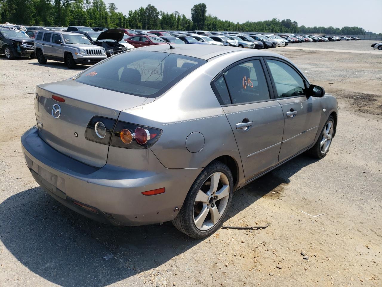 Photo 4 from auction – 2005 MAZDA 3 S with VIN JM1BK123951261161