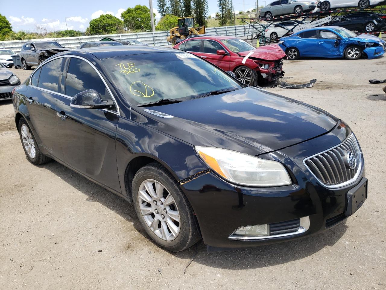 BUICK REGAL PREM 2013 with VIN 2G4GS5ER7D9214889 - Photo from auction