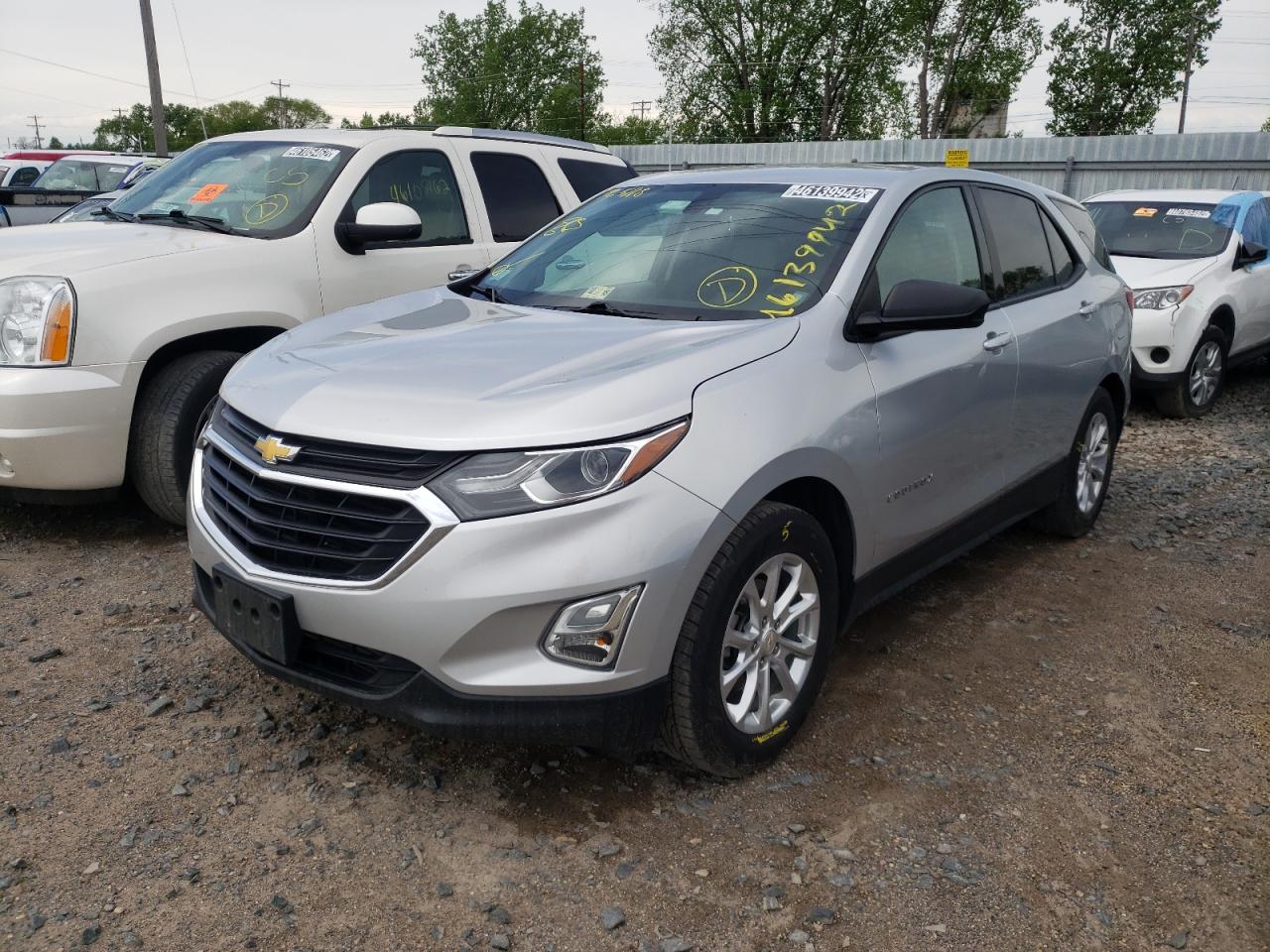Photo 2 from auction – 2018 CHEVROLET EQUINOX LS with VIN 3GNAXHEV4JL130913